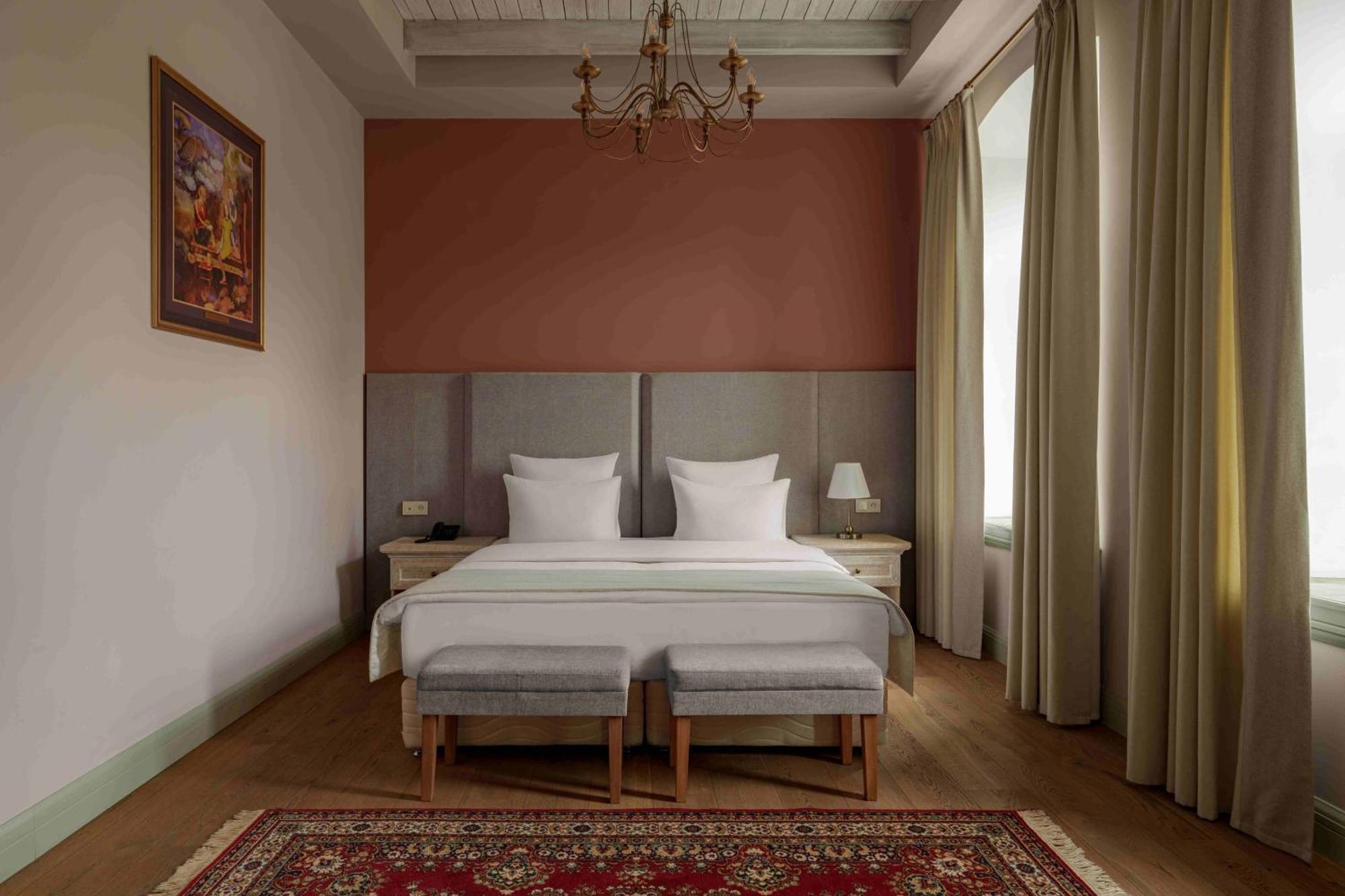 Grand Hotel Gyumri By Apricot Hotels ภายนอก รูปภาพ